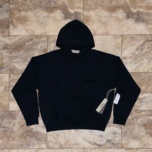Fear of God Essentials Pullover Chest
Logo Hoodie Stretch Limo/Black Size Small